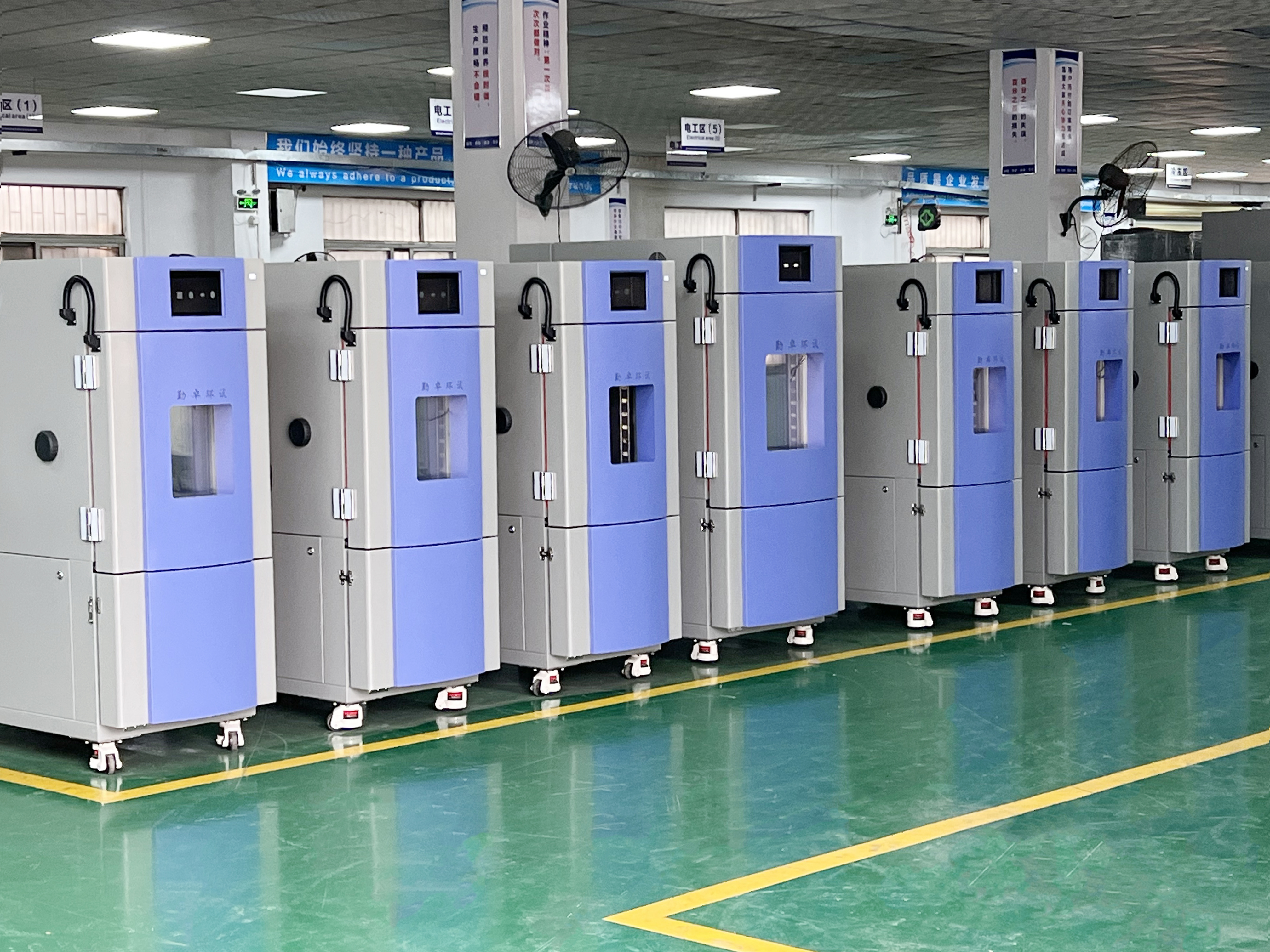 大型高低（dī）溫循環檢測機